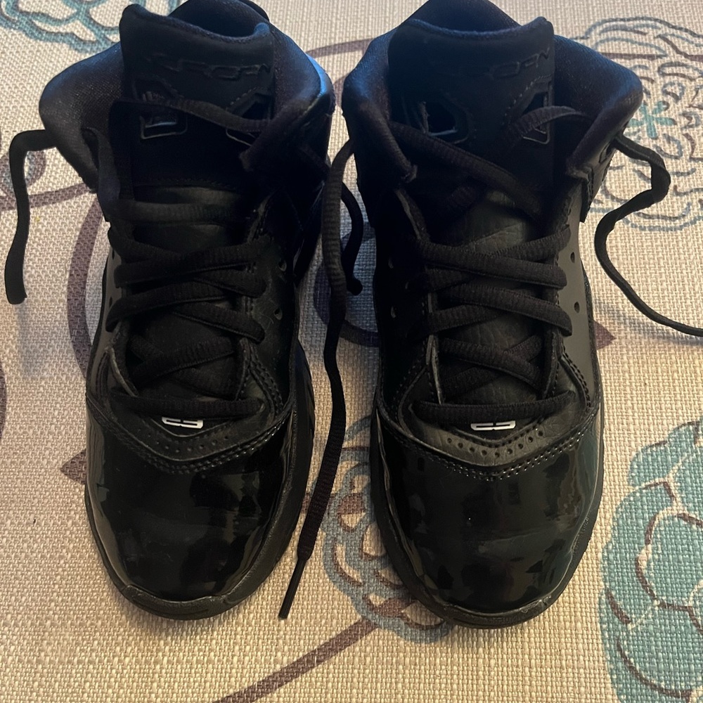 Boys B’loyal jordans size 13